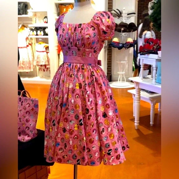 RARE Disney Dogs Vintage Style Dress NWT Size Medium - Picture 1 of 16